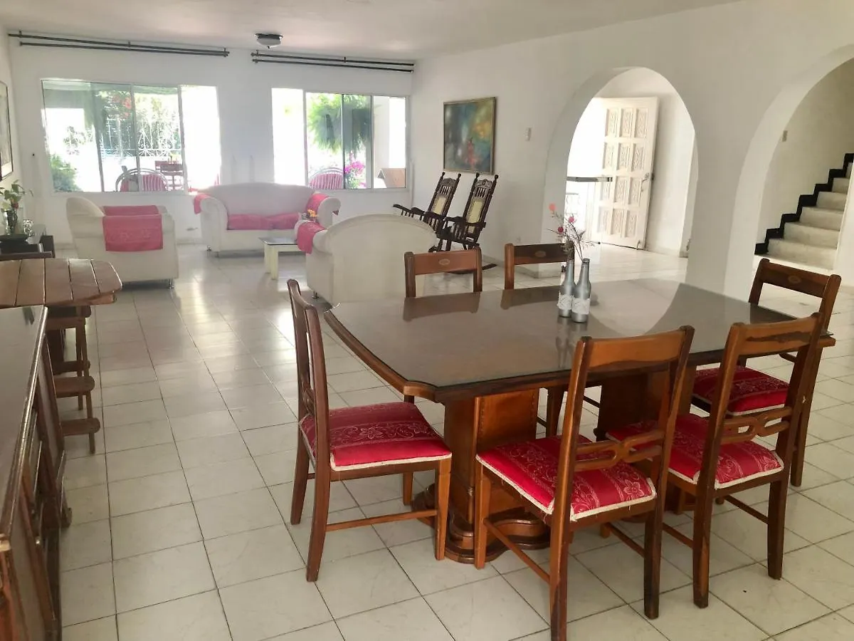 Casa Hospedaje Villaluz Santa Marta  Santa Marta (Magdalena)